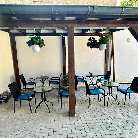 Ap 4 Apartment